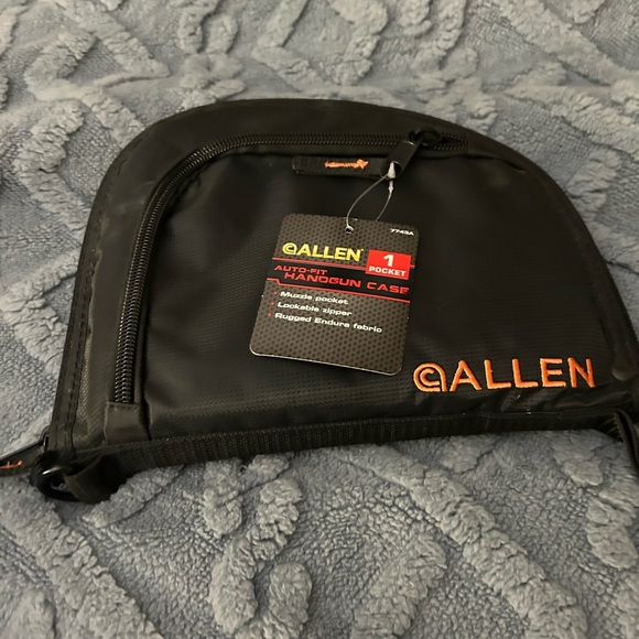 Allen Auto fit handgun case - Picture 2 of 4